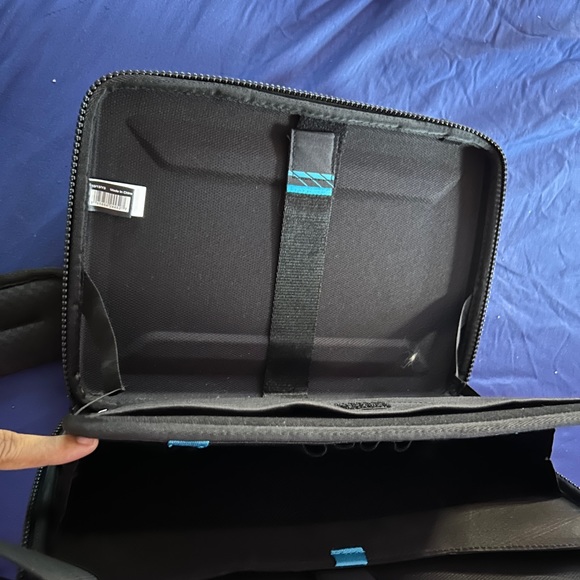 Thule computer case - Picture 3 of 3